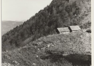 Planina Za Osredki Hrenov in Gregorčkov stan